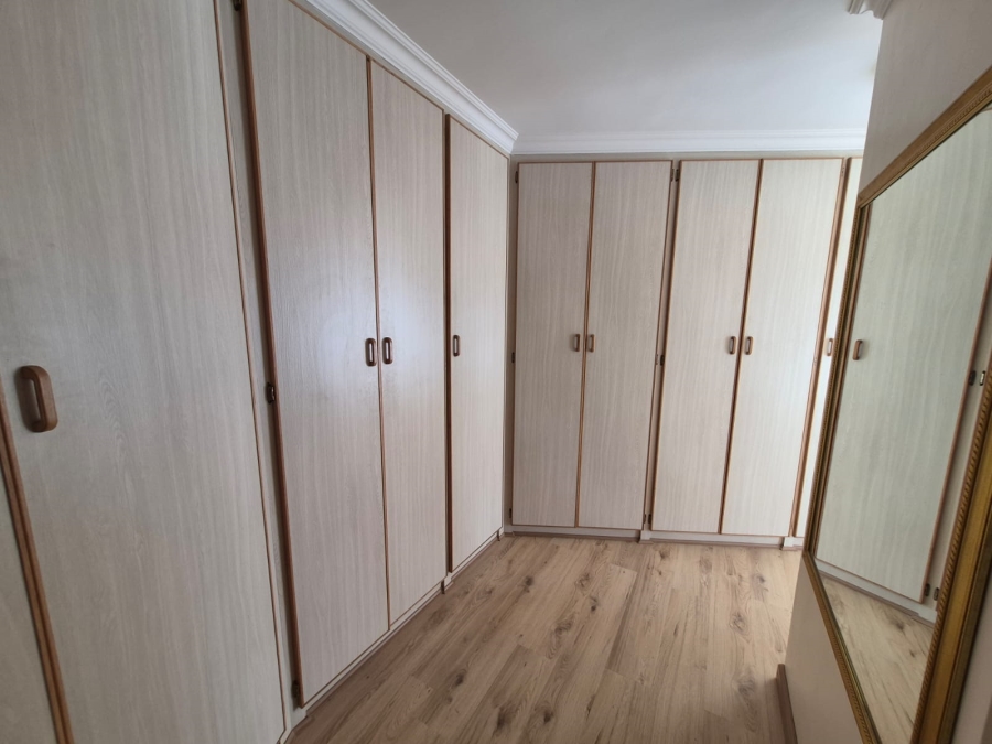 3 Bedroom Property for Sale in Dana Bay Western Cape